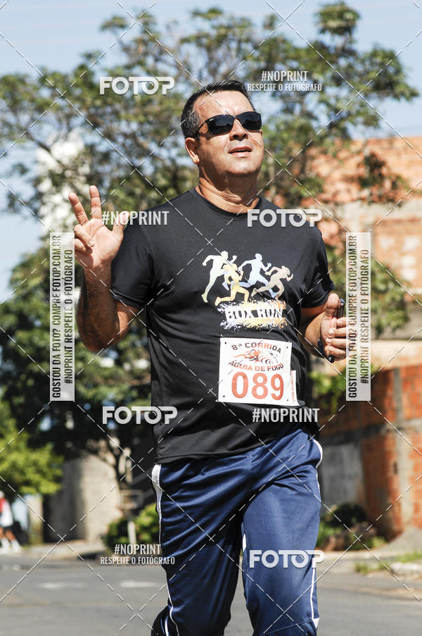 Buy your photos of the event8 Corrida guia de Fogo on Fotop