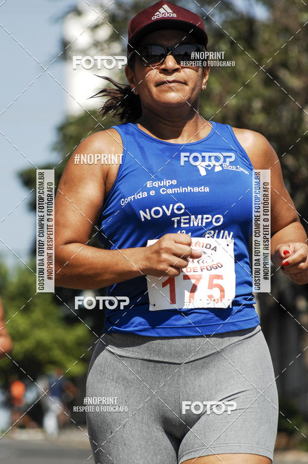Buy your photos of the event8 Corrida guia de Fogo on Fotop