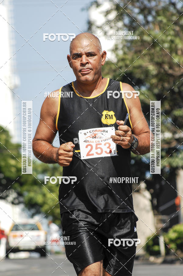 Buy your photos of the event8 Corrida guia de Fogo on Fotop
