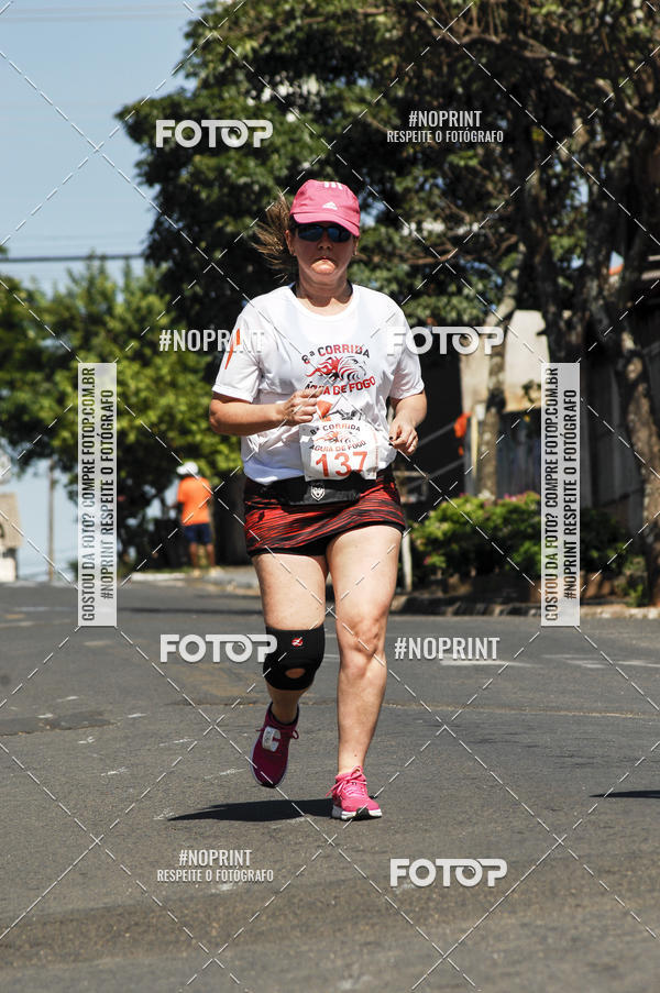 Buy your photos of the event8 Corrida guia de Fogo on Fotop
