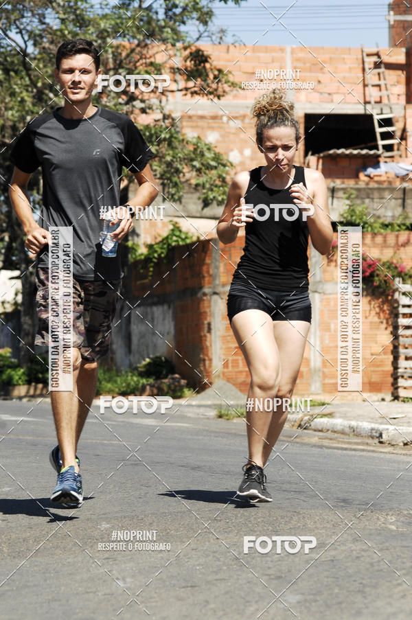 Buy your photos of the event8 Corrida guia de Fogo on Fotop