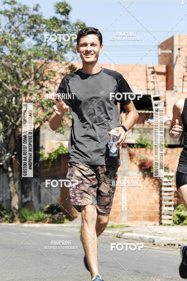 Buy your photos of the event8 Corrida guia de Fogo on Fotop
