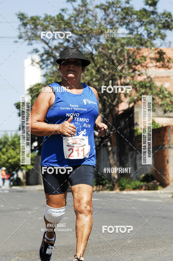Buy your photos of the event8 Corrida guia de Fogo on Fotop