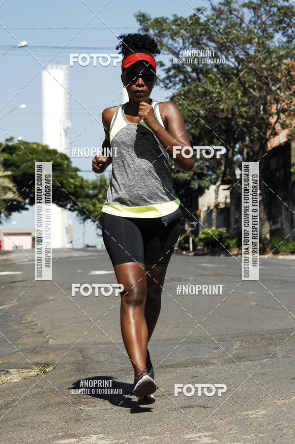 Buy your photos of the event8 Corrida guia de Fogo on Fotop