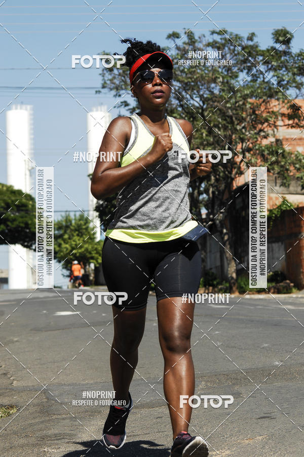 Buy your photos of the event8 Corrida guia de Fogo on Fotop