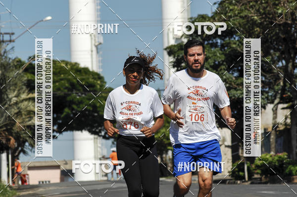 Buy your photos of the event8 Corrida guia de Fogo on Fotop