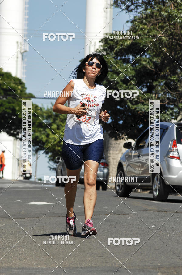 Buy your photos of the event8 Corrida guia de Fogo on Fotop