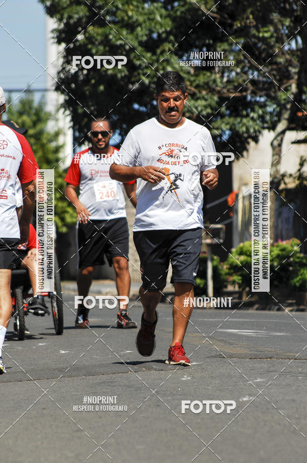 Buy your photos of the event8 Corrida guia de Fogo on Fotop