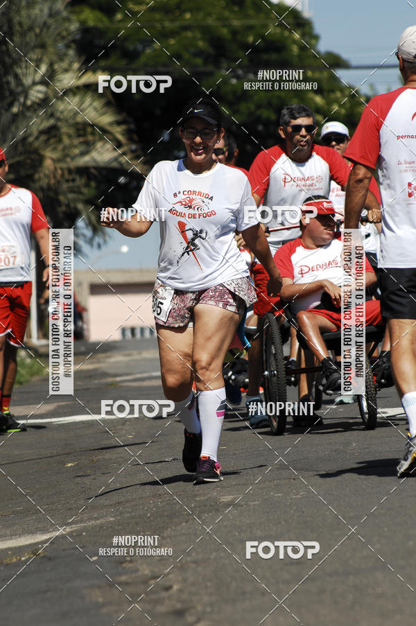 Buy your photos of the event8 Corrida guia de Fogo on Fotop