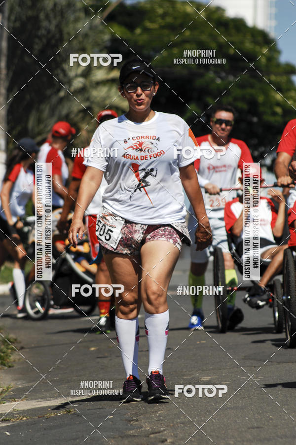 Buy your photos of the event8 Corrida guia de Fogo on Fotop