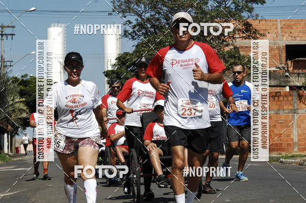 Buy your photos of the event8 Corrida guia de Fogo on Fotop