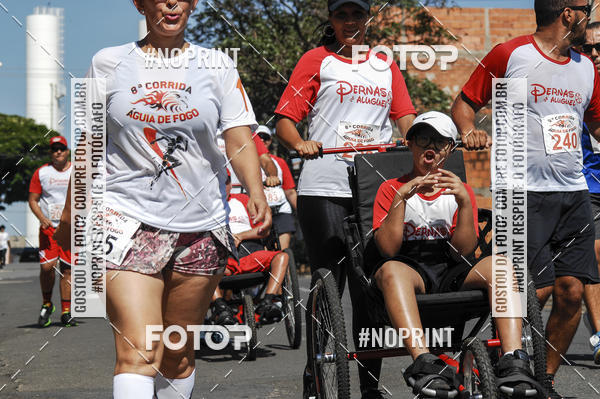 Buy your photos of the event8 Corrida guia de Fogo on Fotop