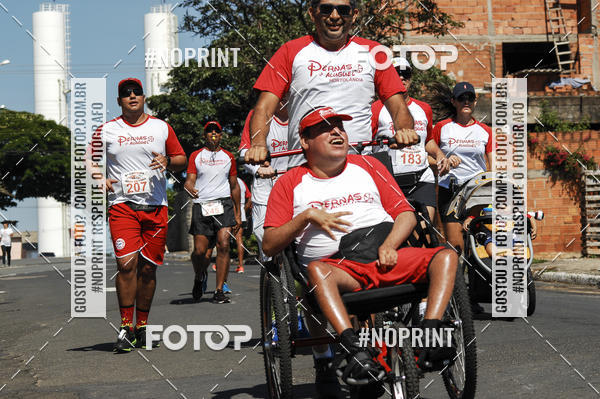 Buy your photos of the event8 Corrida guia de Fogo on Fotop