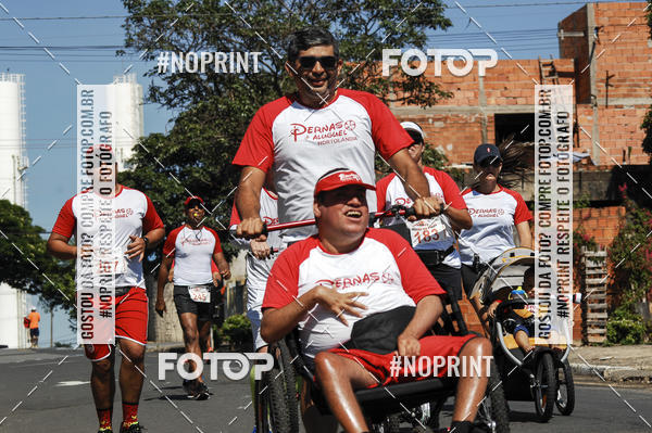Buy your photos of the event8 Corrida guia de Fogo on Fotop
