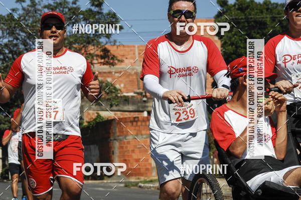 Buy your photos of the event8 Corrida guia de Fogo on Fotop