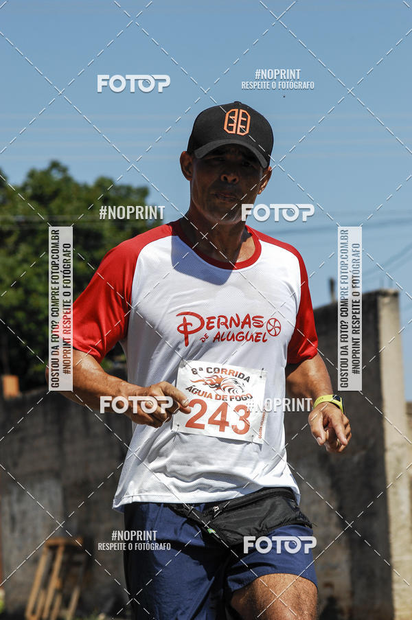 Buy your photos of the event8 Corrida guia de Fogo on Fotop