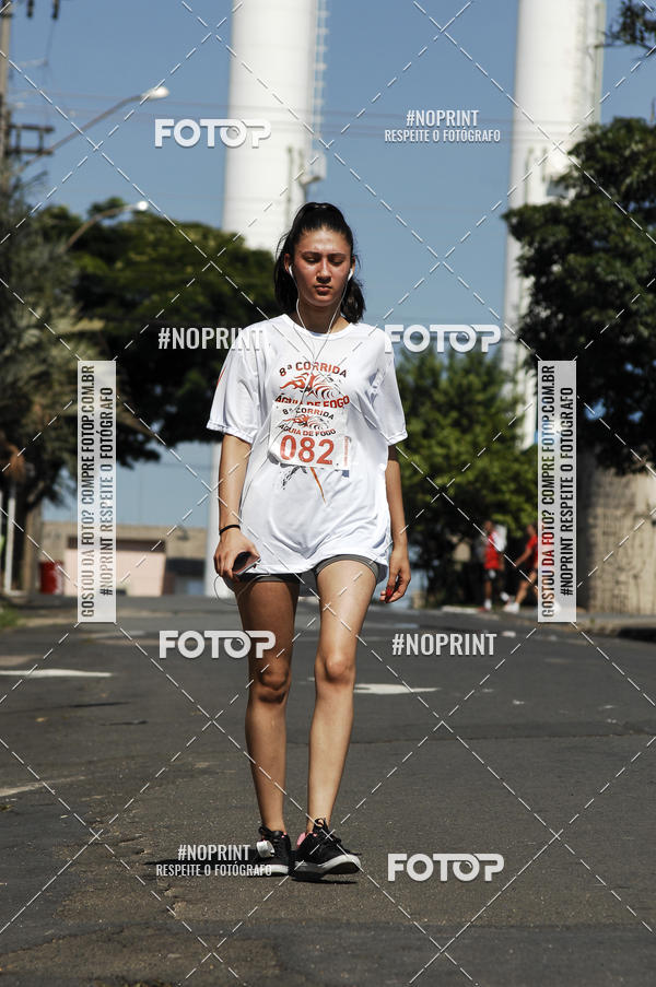 Buy your photos of the event8 Corrida guia de Fogo on Fotop