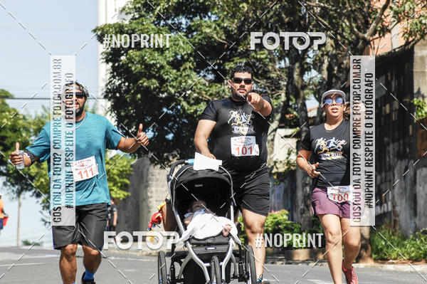 Buy your photos of the event8 Corrida guia de Fogo on Fotop