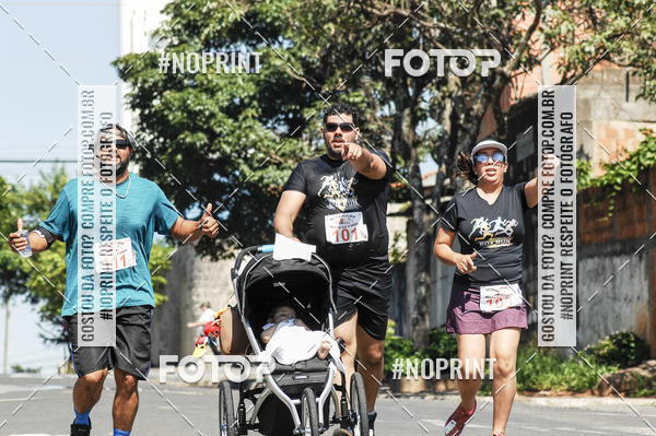 Buy your photos of the event8 Corrida guia de Fogo on Fotop