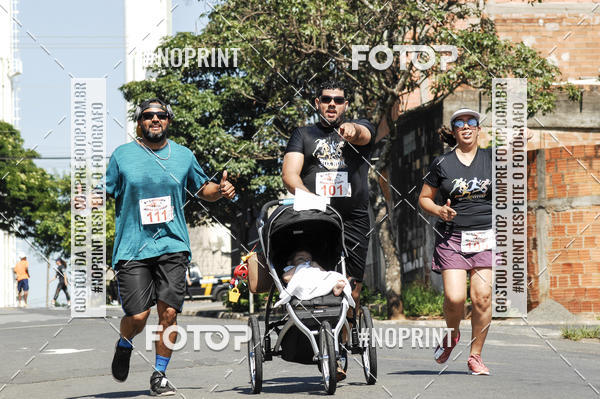 Buy your photos of the event8 Corrida guia de Fogo on Fotop
