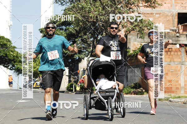 Buy your photos of the event8 Corrida guia de Fogo on Fotop