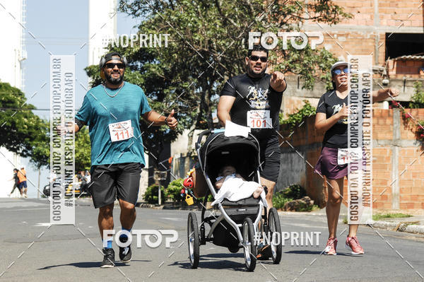 Buy your photos of the event8 Corrida guia de Fogo on Fotop