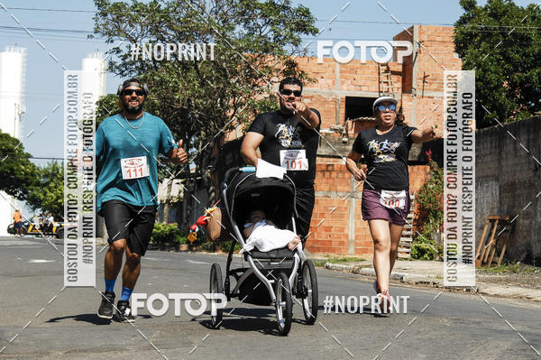 Buy your photos of the event8 Corrida guia de Fogo on Fotop
