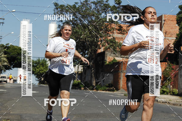 Buy your photos of the event8 Corrida guia de Fogo on Fotop