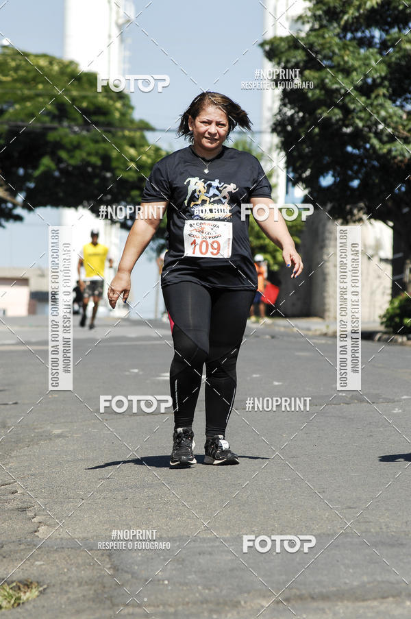 Buy your photos of the event8 Corrida guia de Fogo on Fotop