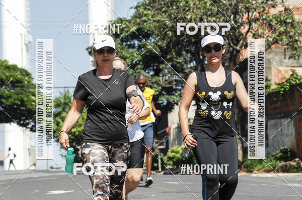 Buy your photos of the event8 Corrida guia de Fogo on Fotop