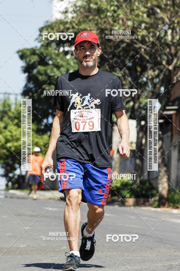 Buy your photos of the event8 Corrida guia de Fogo on Fotop