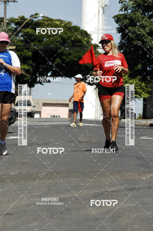 Buy your photos of the event8 Corrida guia de Fogo on Fotop