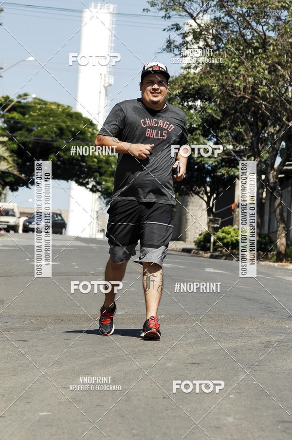 Buy your photos of the event8 Corrida guia de Fogo on Fotop