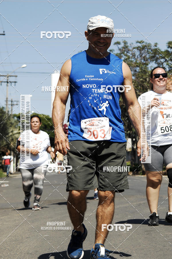 Buy your photos of the event8 Corrida guia de Fogo on Fotop