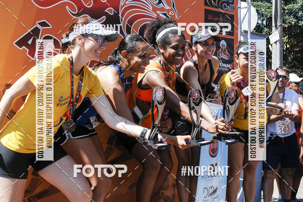 Buy your photos of the event8 Corrida guia de Fogo on Fotop