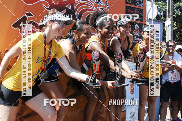 Buy your photos of the event8 Corrida guia de Fogo on Fotop