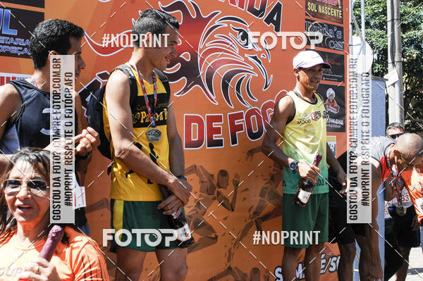 Buy your photos of the event8 Corrida guia de Fogo on Fotop