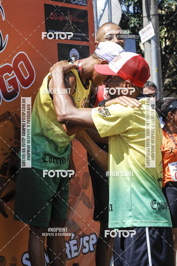 Buy your photos of the event8 Corrida guia de Fogo on Fotop