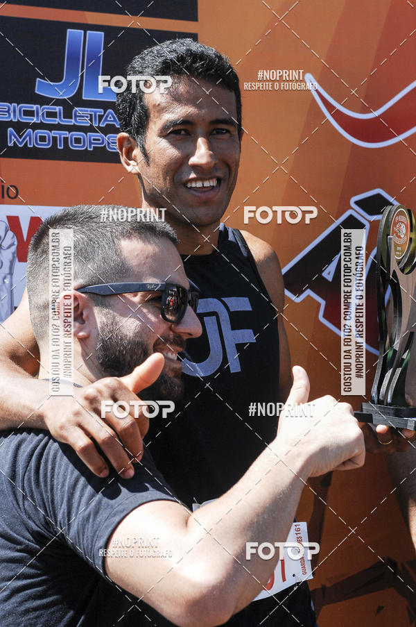 Buy your photos of the event8 Corrida guia de Fogo on Fotop