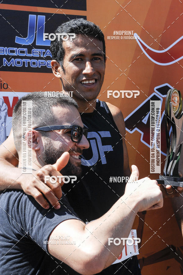 Buy your photos of the event8 Corrida guia de Fogo on Fotop