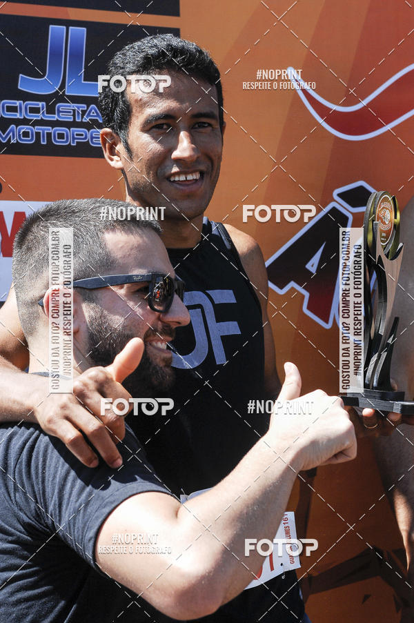 Buy your photos of the event8 Corrida guia de Fogo on Fotop