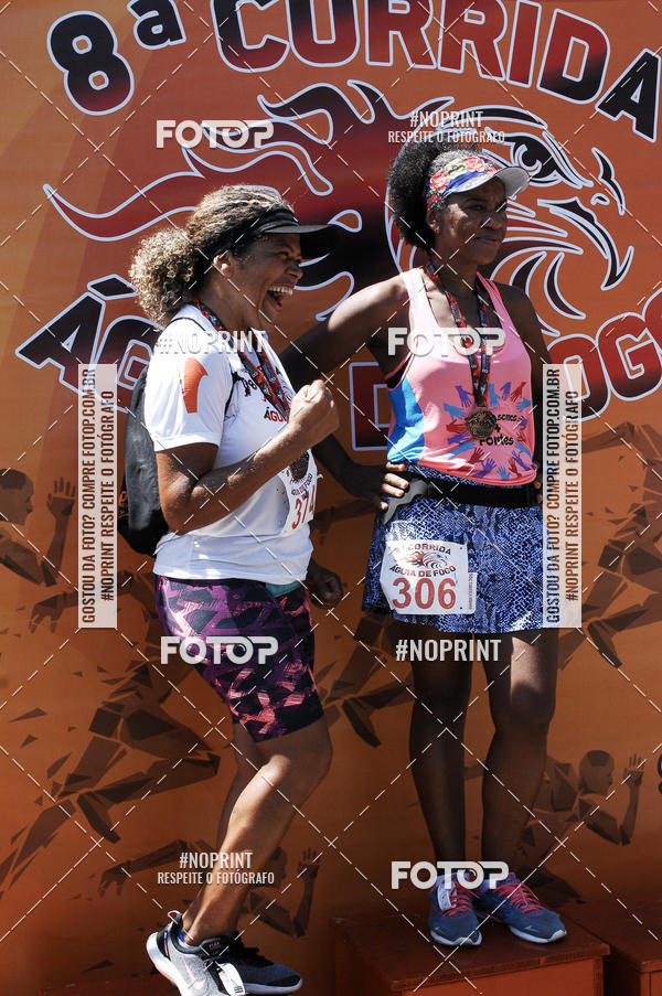Buy your photos of the event8 Corrida guia de Fogo on Fotop