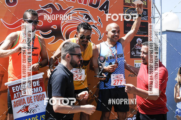 Buy your photos of the event8 Corrida guia de Fogo on Fotop