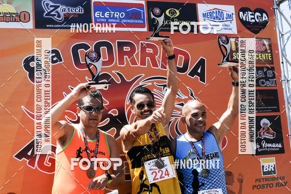 Buy your photos of the event8 Corrida guia de Fogo on Fotop
