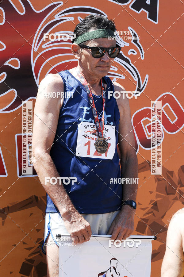 Buy your photos of the event8 Corrida guia de Fogo on Fotop