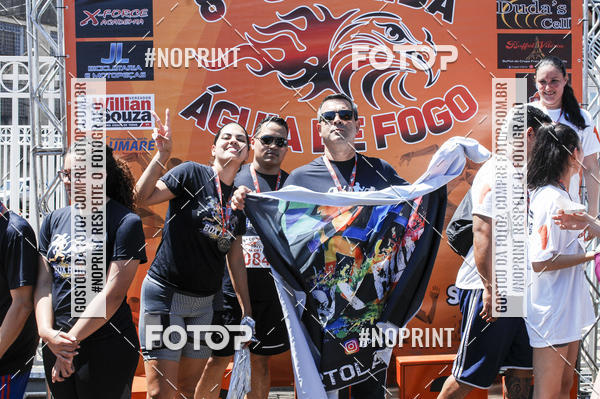 Buy your photos of the event8 Corrida guia de Fogo on Fotop