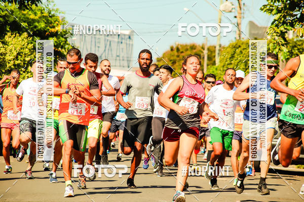 Buy your photos of the event8 Corrida guia de Fogo on Fotop