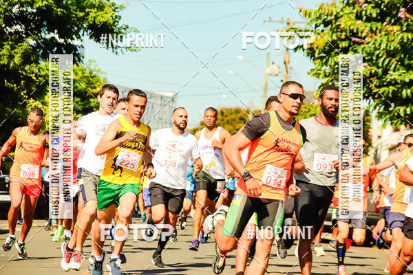 Buy your photos of the event8 Corrida guia de Fogo on Fotop