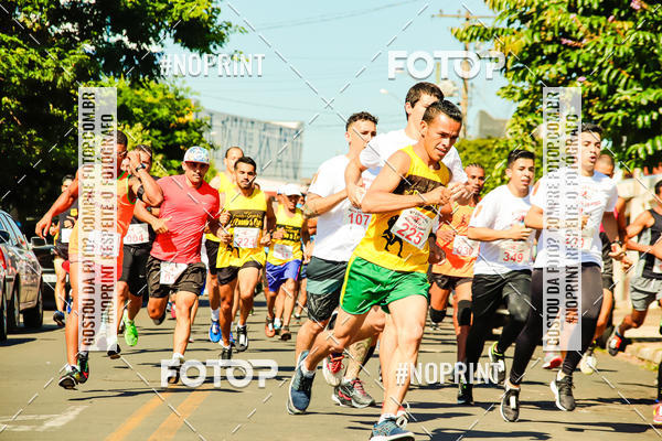 Buy your photos of the event8 Corrida guia de Fogo on Fotop