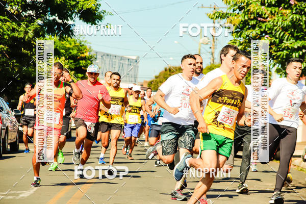 Buy your photos of the event8 Corrida guia de Fogo on Fotop